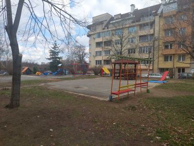 ИГРИ И РАЗХОДКИ - ДГ 54 Дъга - София, Красна поляна